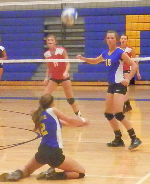 Spartans win volleyball matches