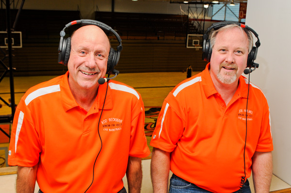 Beckman and Holmes return to broadcast Orioles basketball