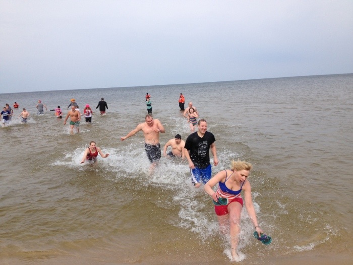 Lake Jump helps raise $19,500 for Pregnancy Care Center