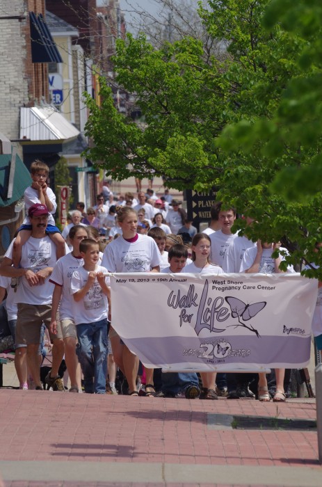 Walk for Life raises $15,000 for pregnancy center