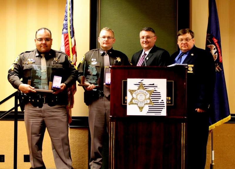 Deputies receive medal of honor