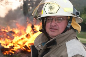 Deceased fire chief honored during capitol 9/11 service.