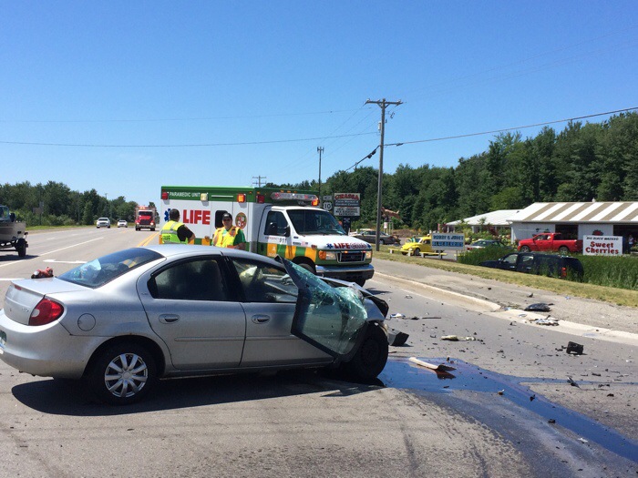 2 taken to hospital following separate US 10 crashes