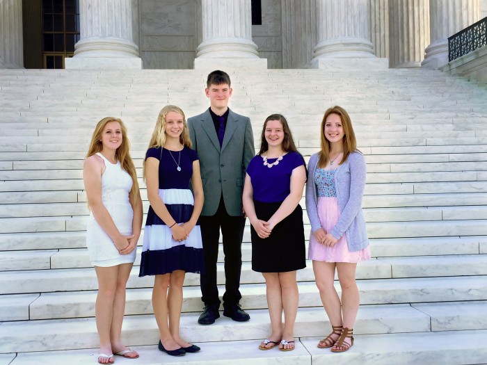 Local youth attend electric cooperative tour of Washington.