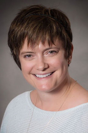 Husband, wife physicians begin practicing locally.