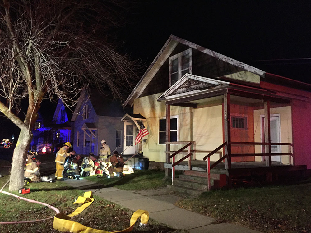 2 injured in Rowe Street fire.