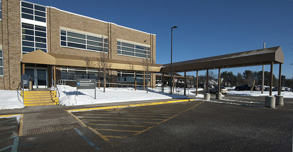 Ludington hospital to open walk-in clinic.