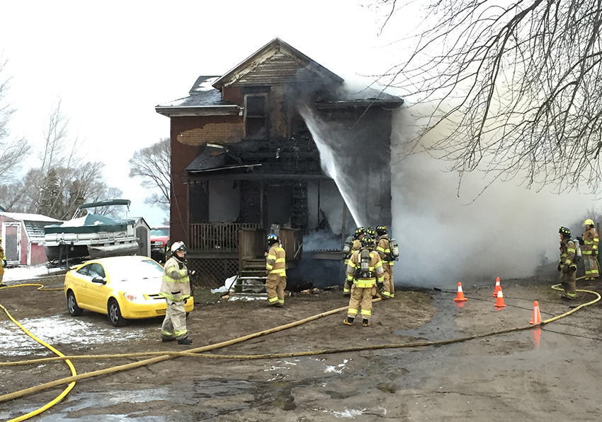 Dogs, cats lost in fire; owner escapes.
