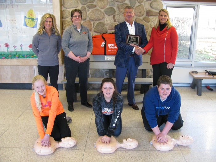 Great Lakes Ford helps students learn to save lives.