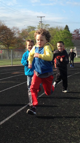 Lakeview fun run raises funds for PTC.