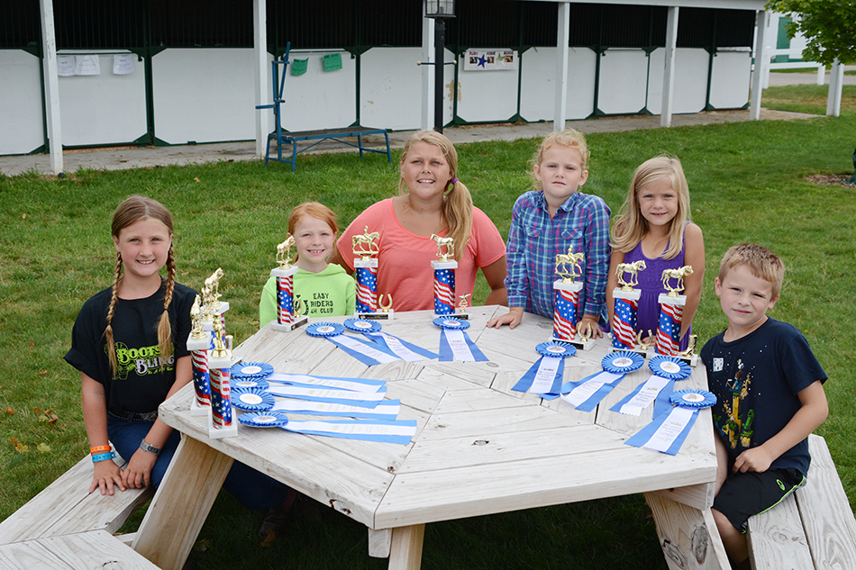 Fair equestrian winners.