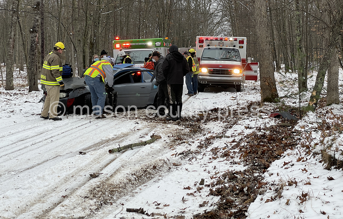 3 injured in Morton Road crash.