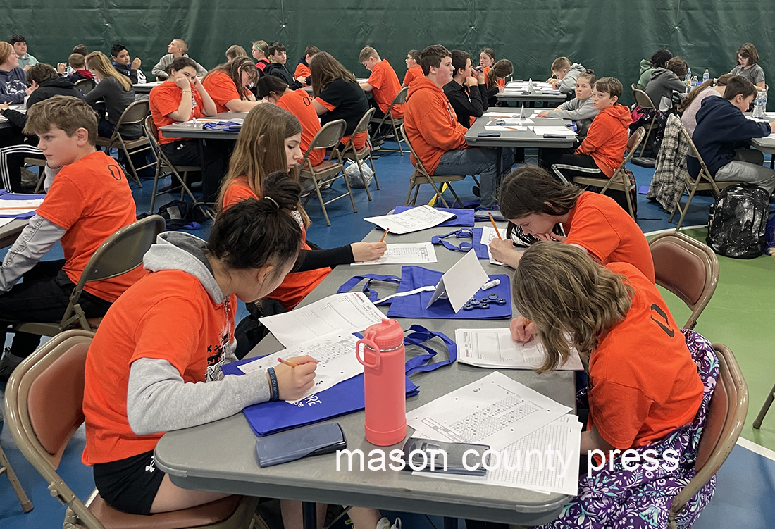 179 middle school students participate in Math Counts competition